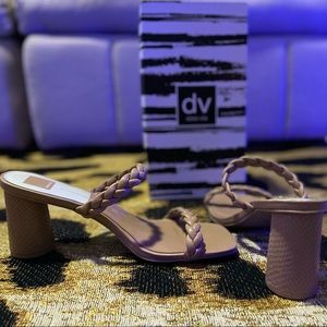 Perfect Dolce Vita summer to fall heel. Snakeskin heel detail and true to size.